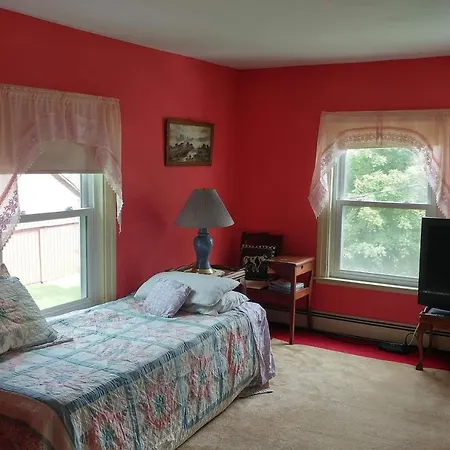 The Open Door In Jefferson Ny Apartment Exterior photo