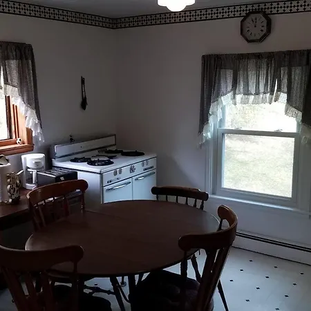 The Open Door In Jefferson Ny Apartment Exterior photo